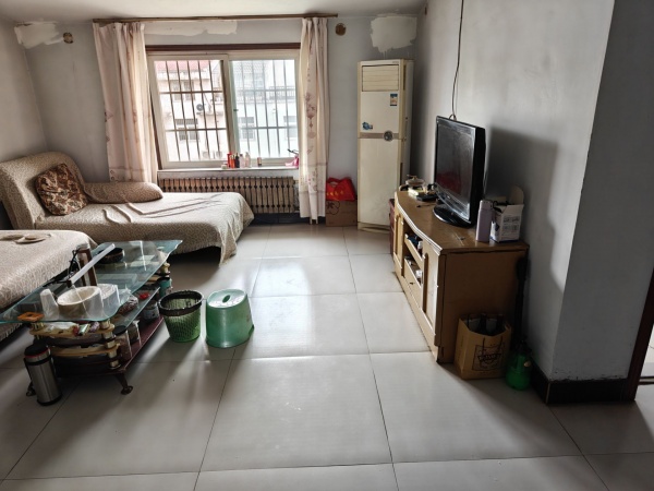 牟山一區(qū)，房屋出售！